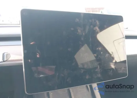 2022 Tesla Model Y Long Range Dual Motor All-Wheel Drive from USA, damaged, VIN 7SAYGDEE4NF571738